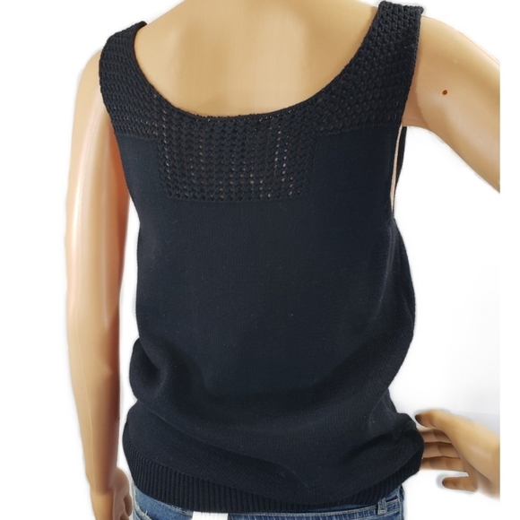 Chelsea and Theodore knit Sleeveless Sweater - Picture 3 of 5